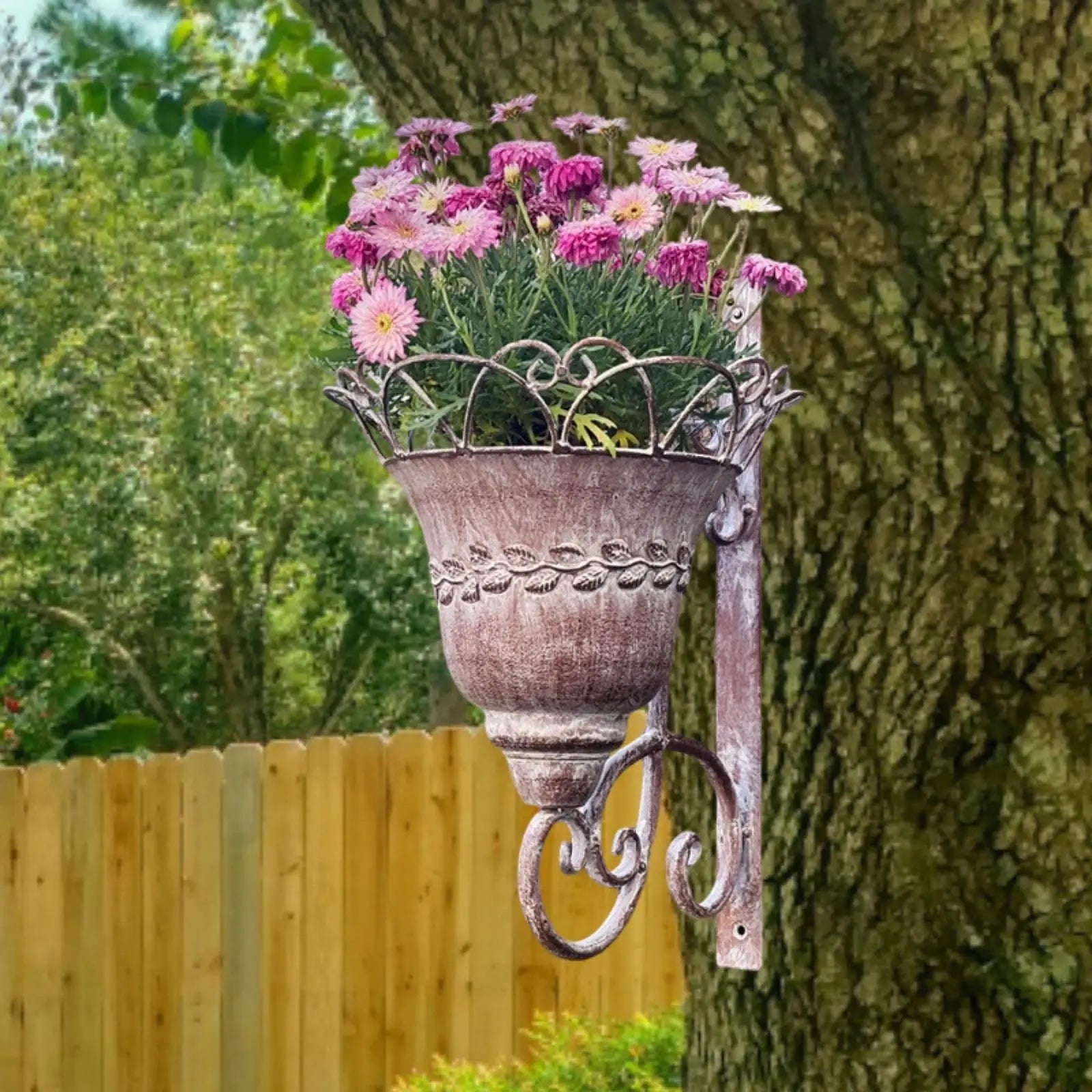 Garden Flower Basket Planter Vintage Style Decorative Ornament Wall Mounted Flower Pot for Indoor Patio Farmhouse Outside Porch