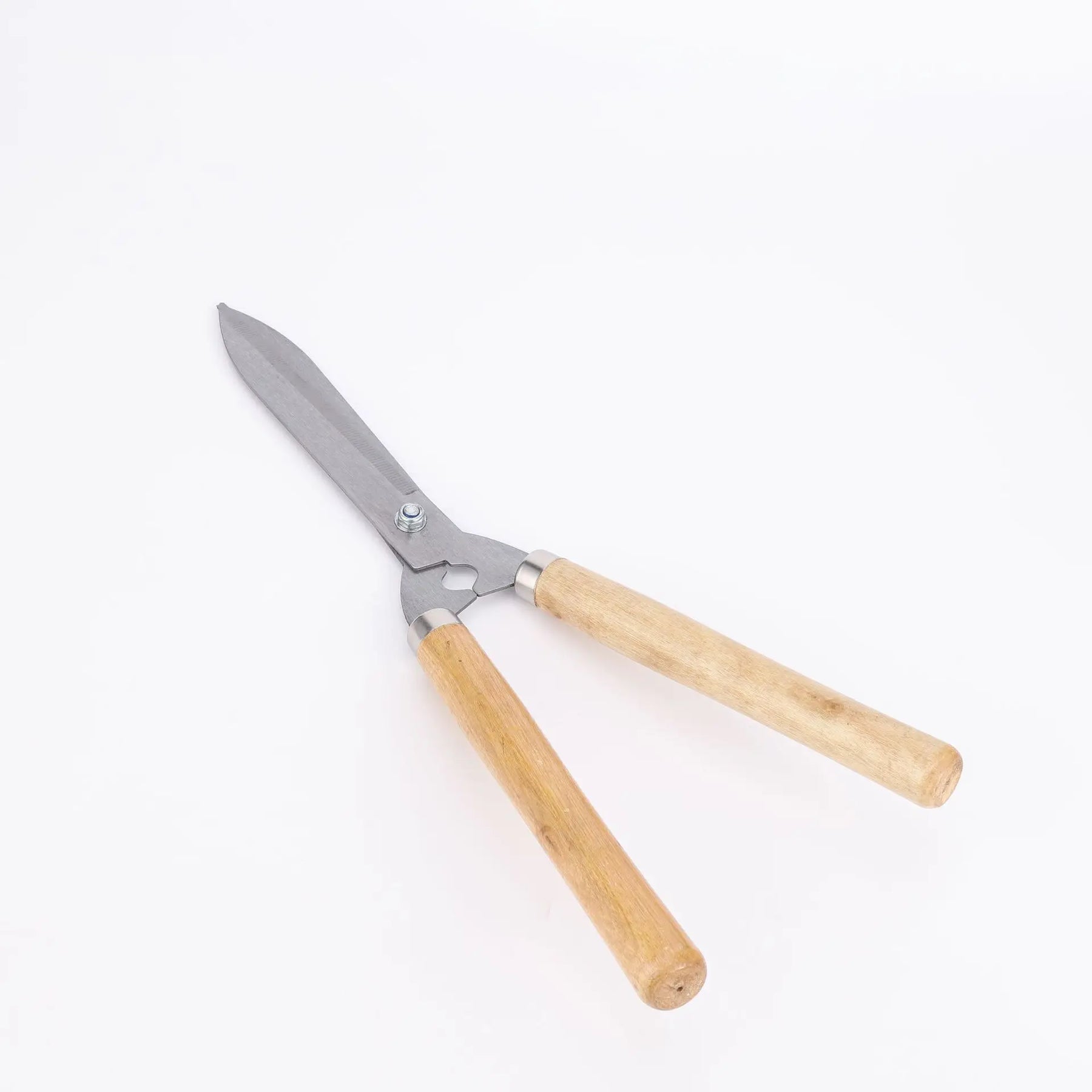 Garden scissors, hedge cutting, green lawn trimming, pruning, flower cutting, tree branches, , retractable large scissors