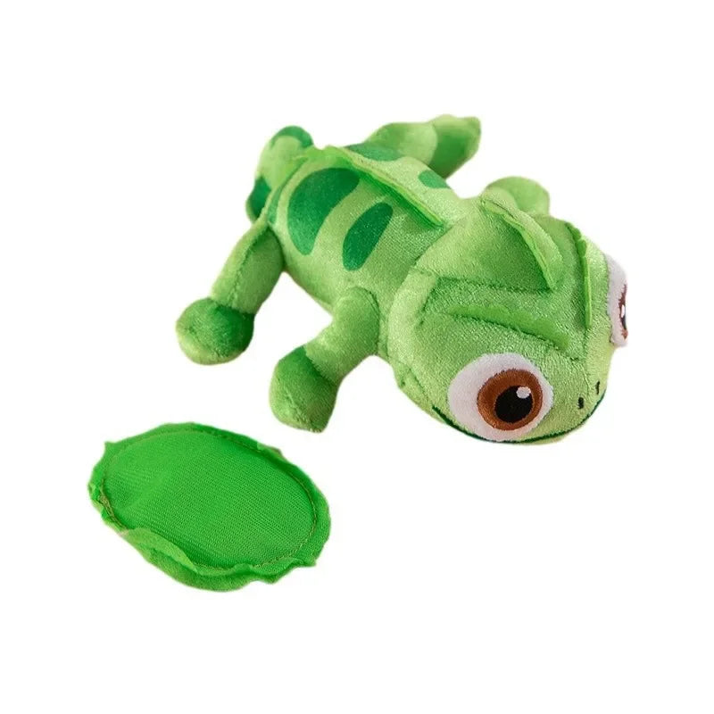 2026 Pascal Rapunzel Chameleon Lying Shoulder Plushie Toy Stuffed Doll Plush Toys Kawaii Pascal Decor Boys Girls Birthday Gift CB DROPSHIPPING