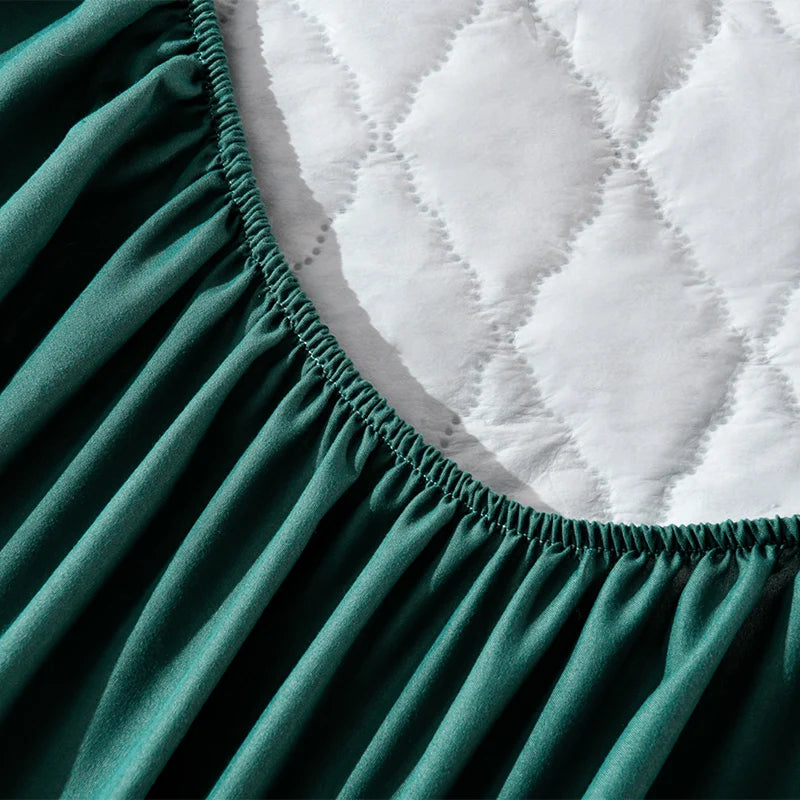 A Soft, Luxurious, High-Quality Mattress Cover  That Is Breathable and Cool, Liquid/Stain Resistant. a Mother's Day Family Gift. Machine Washable. Features Tight Elastic Edging, Pet-Friendly,