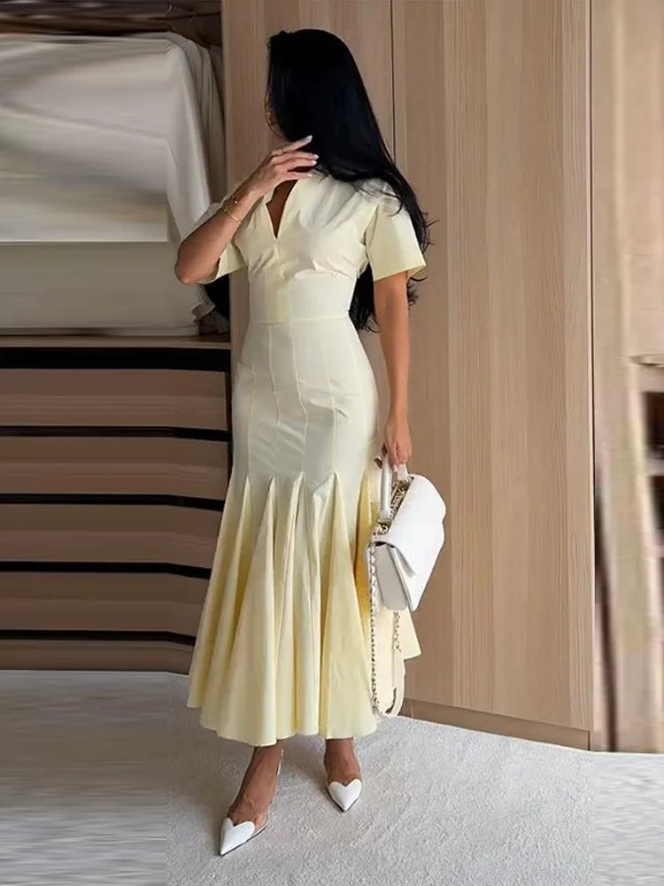 Women Fashion Solid Dress V-neck Ruffles Hem Short Sleeves Waist-cinching Draped Empire Dresses Summer Chic Elegant Summer Gown