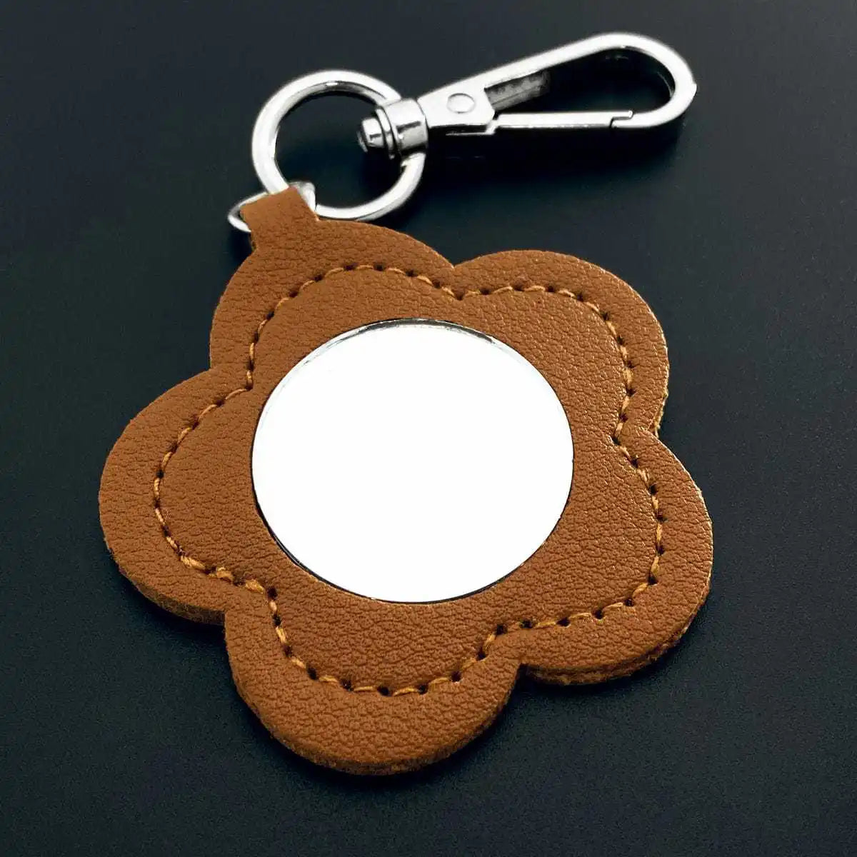 Simple Leather Hanging Keyring Small Mirror Key Chain Ring Bag Pendant for Gift Car Packet Keychain Cute Makeup Flower Shaped
